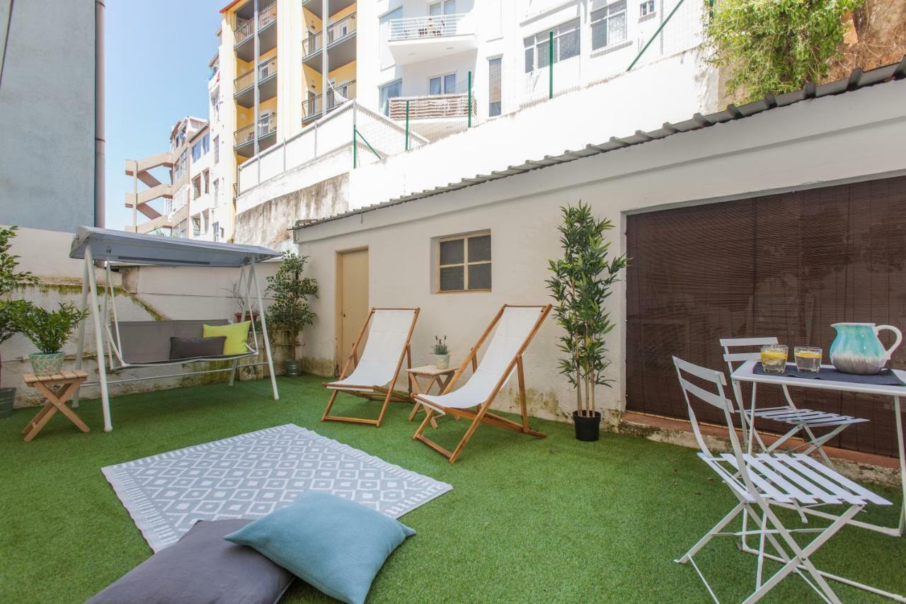 Renovated Apart With Private Courtyard, By Timecooler Lisbona Esterno foto
